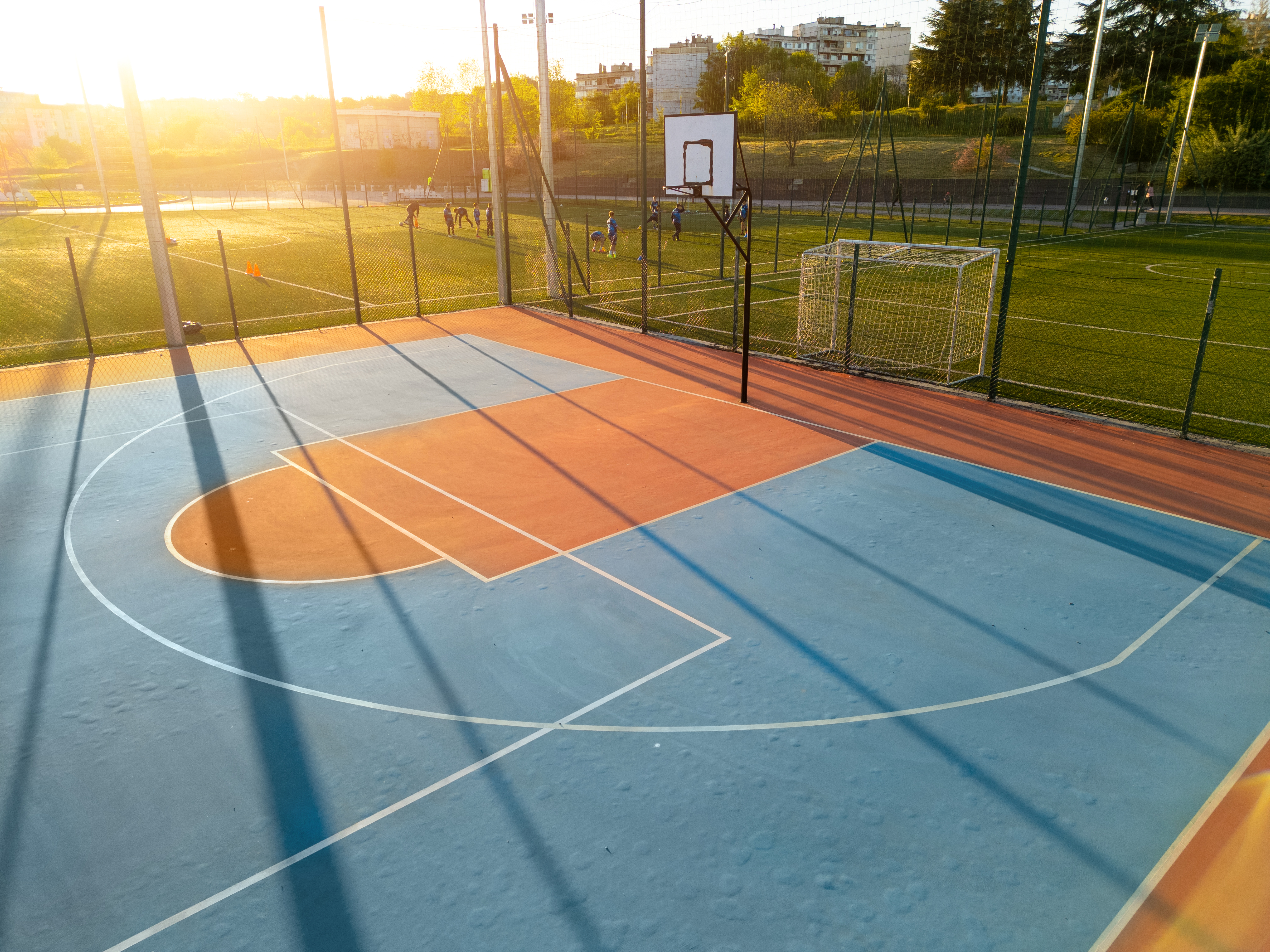 Basketball 